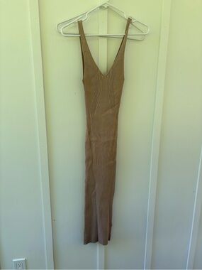 Sleeveless Ribbed V-Neck Bodycon Dress - Tan